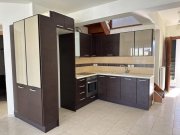 Rethymno Kreta, Rethymno: 4-Zimmer-Apartment mit Meerblick und Dachterrasse zu verkaufen Wohnung kaufen